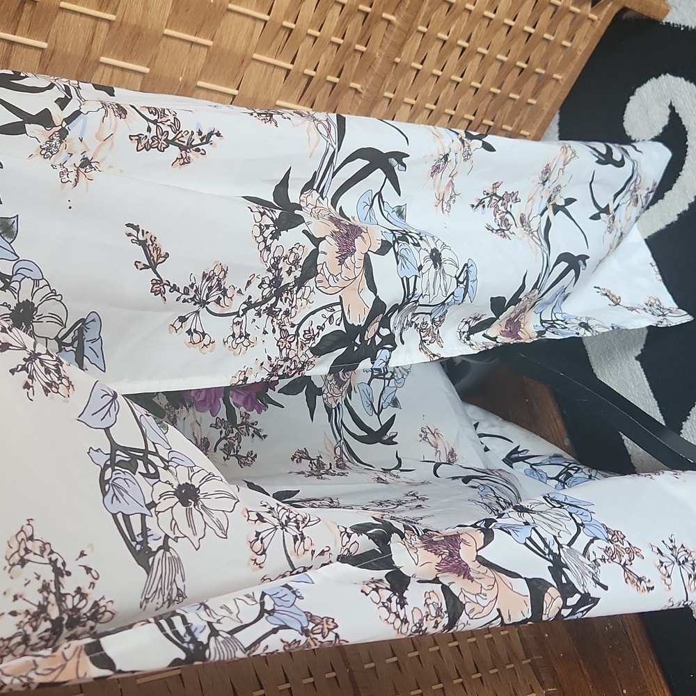 Miss Ord, Spring Summer Sheer lightweight Breathable Long Wrap Floral Maxi Dress - Picture 4 of 9
